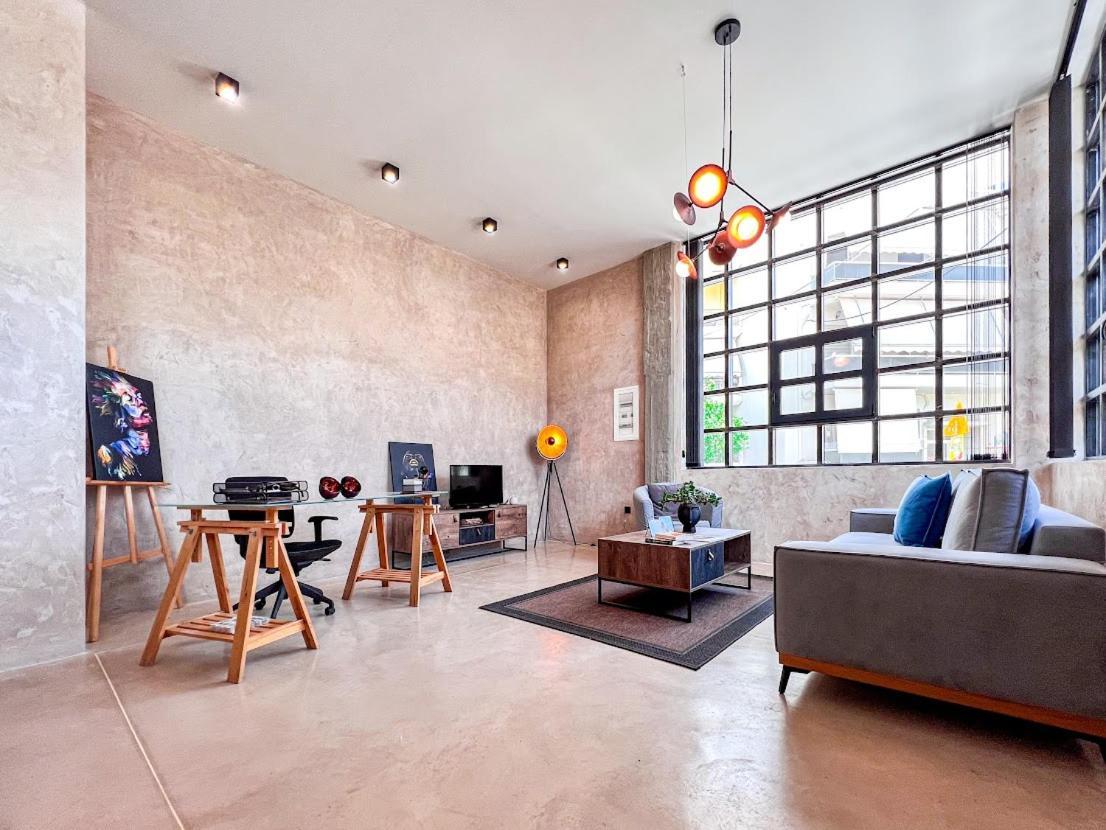 Mini Loft Apartment Каламата Экстерьер фото